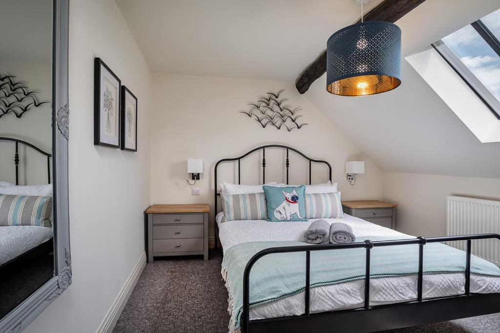 Paradise Square - Remodelled 18Th Century Apartme Sheffield Extérieur photo